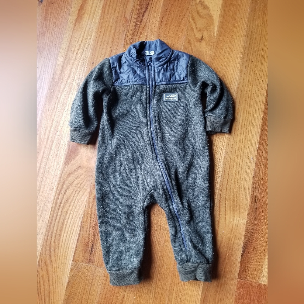 Eddie Baurer EUC 6-9 months outift